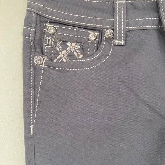 NWT Miss Me Jeans Skinny Grey JP611052 Women's Size 27 Embellished Pockets
